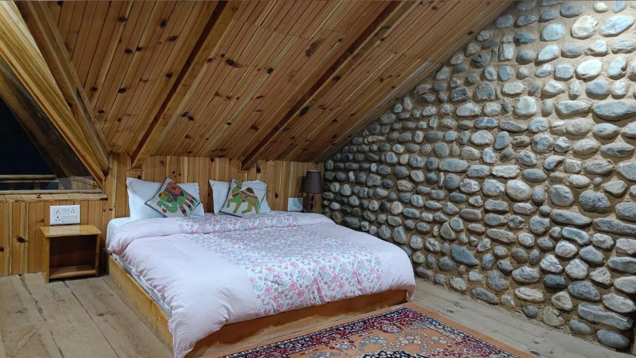 images/room/executive-family-suite3.jpg